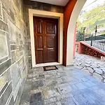 Gkk House Private Swimming Pool Luxury House