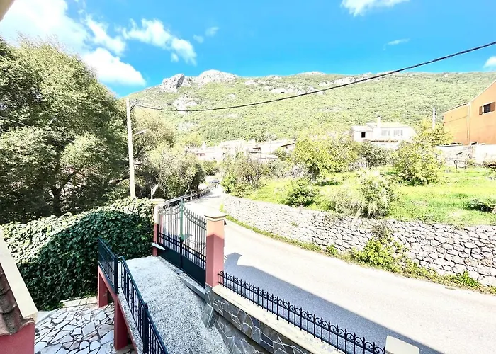 Gkk House Private Swimming Pool Luxury House Villa Skriperon